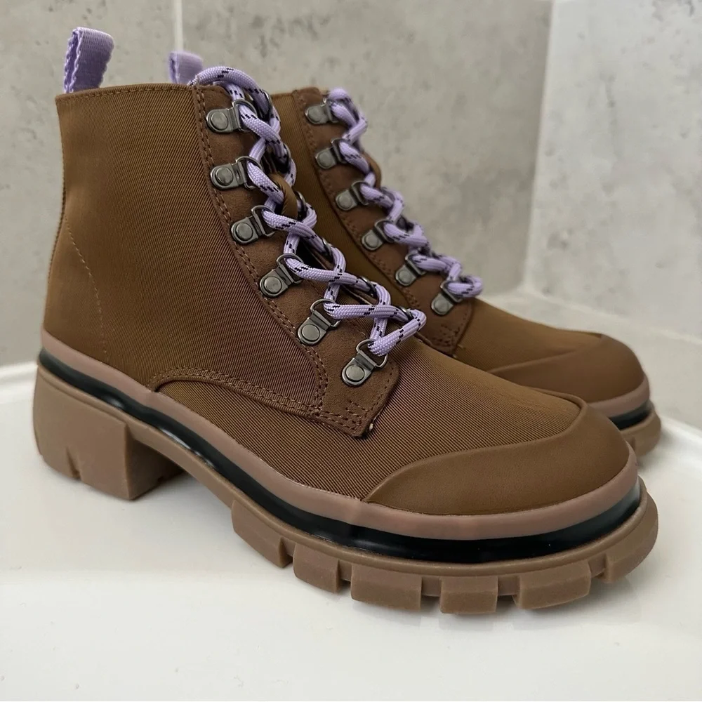 Steve Madden Girls JHuckle Lug Sole Hiker Boots Size 4